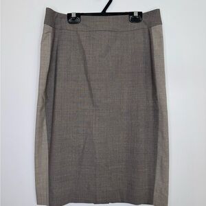 Elegant Gray Pencil Skirt